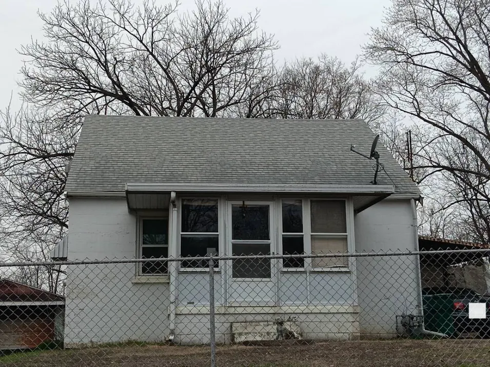 1425 N Market St. Peoria Aka West Peoria, IL 61604, Peoria County