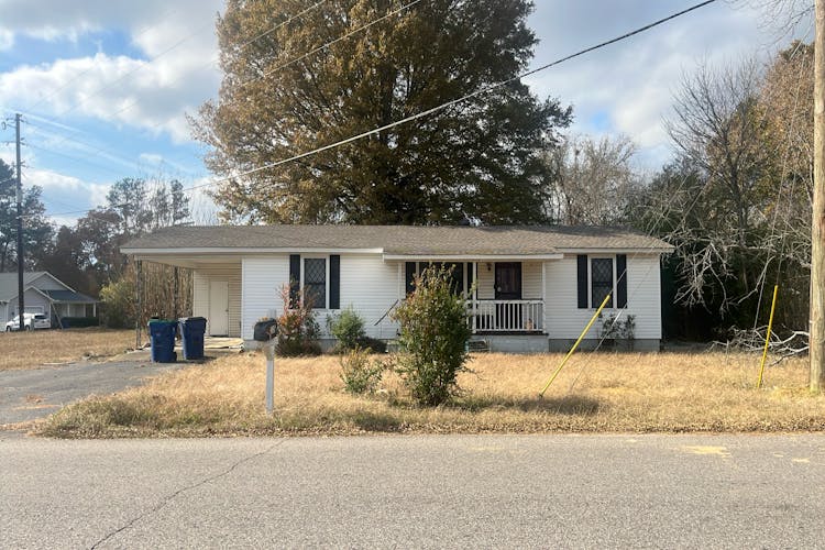 315 Walnut St Adamsville, TN 38310, McNairy County