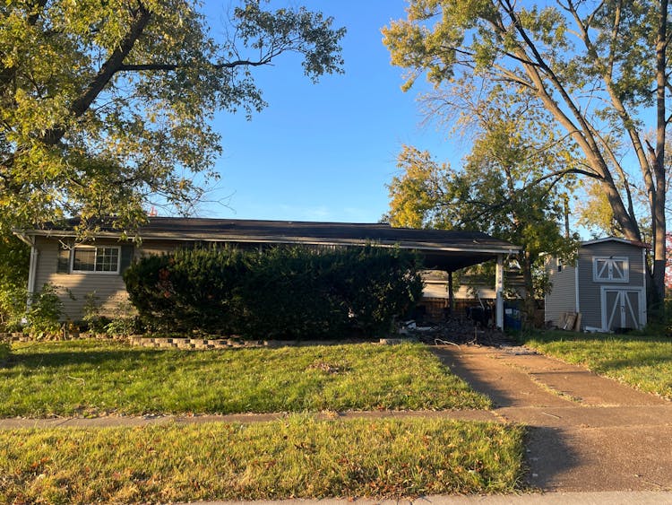 1920 David Drive Florissant, MO 63031, St. Louis County