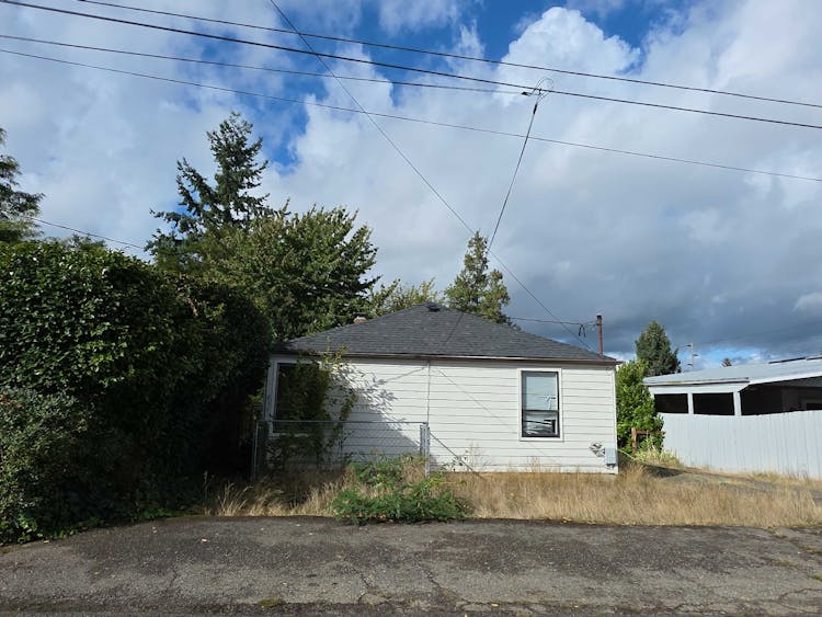 637 N Summit Ave Bremerton, WA 98312, Kitsap County