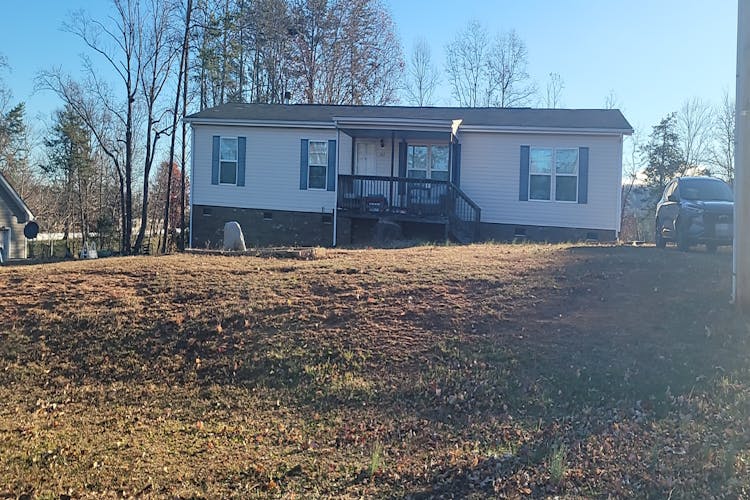 105 Indian Trail Henry, VA 24102, Franklin County