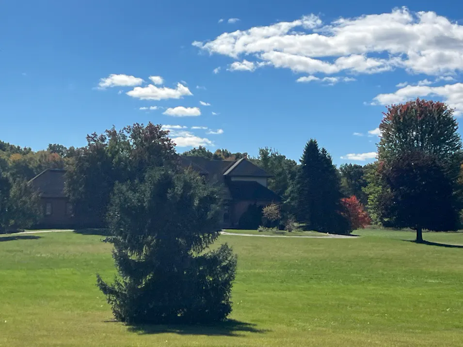 11082 Blaine Rd Brighton, MI 48114-9648, Livingston County