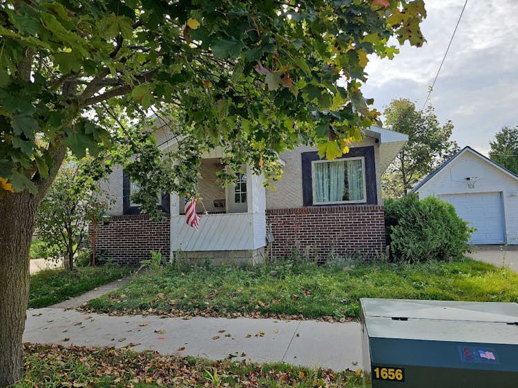 112 Fulton St Petoskey, MI 49770, Emmet County