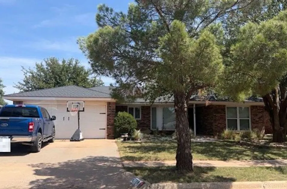 5718 92nd St Lubbock, TX 79424, Lubbock County