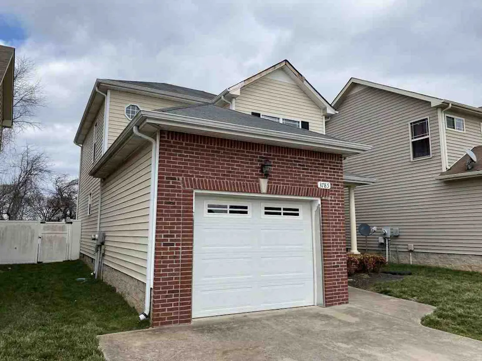 3785 Harvest Rdg Clarksville, TN 37040, Montgomery County