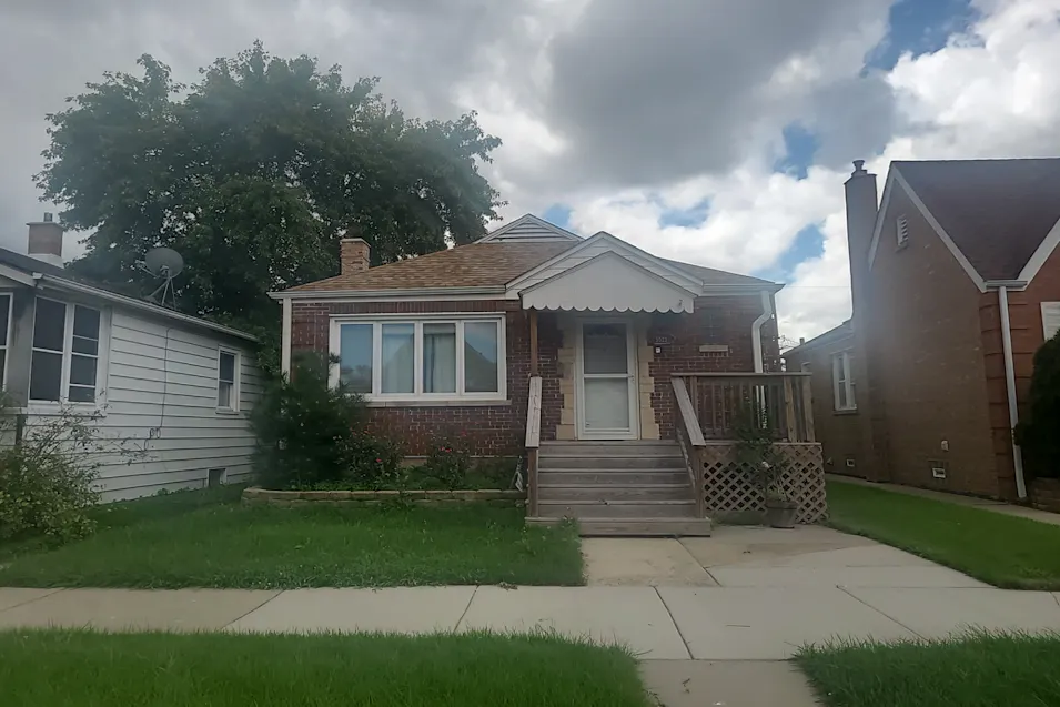 5522 South Nordica Avenue Chicago, IL 60638, Cook County