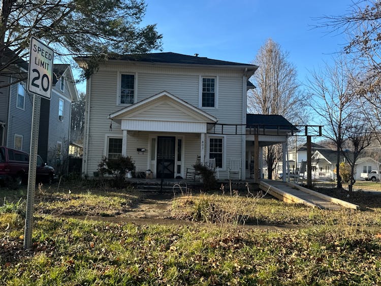 403 Clinchfield Ave Erwin, TN 37650, Unicoi County