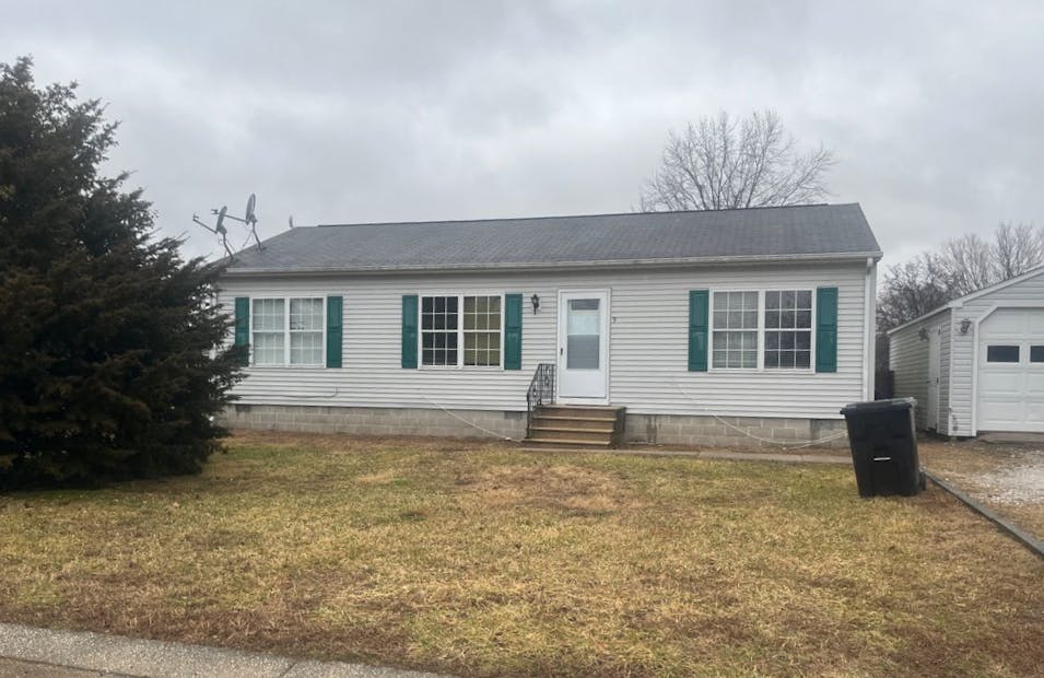 9 8th Street Ridgely, MD 21660, Caroline County