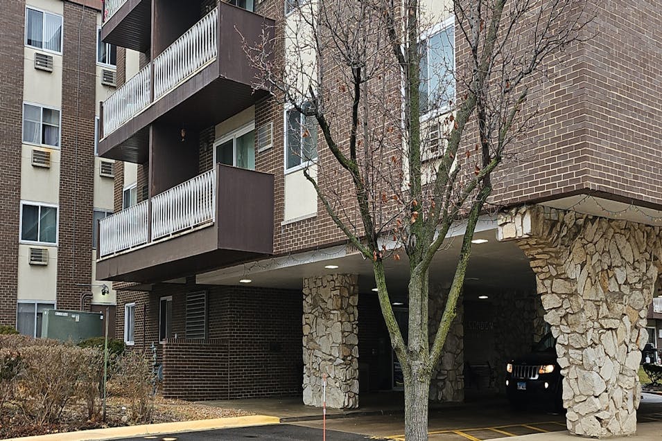 1311 S Finley Rd Apt 305 Lombard, IL 60148, Dupage County