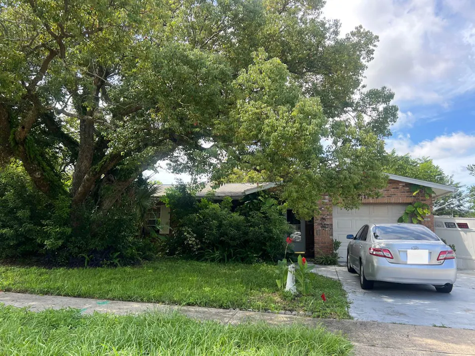 1749 Haverhill Dr Deltona, FL 32725, Volusia County