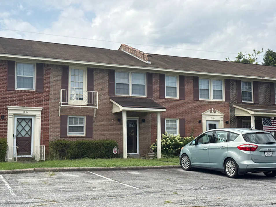305 Cinda Leigh Drive, Unit F Lexington, SC 29073, Lexington County