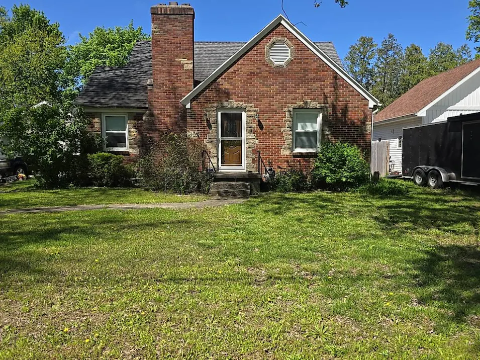 6727 Adrian Ave SE Grand Rapids, MI 49548, Kent County