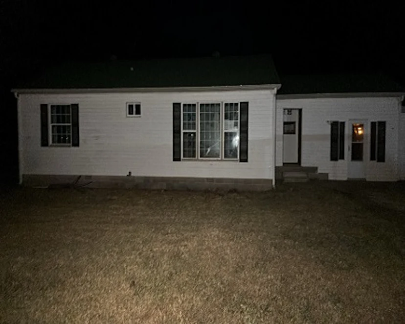 200 E Riddle Rd
