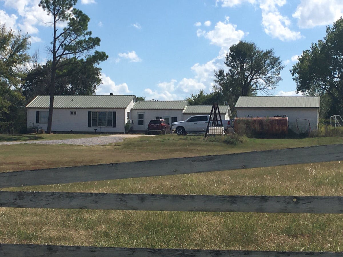 Riddle Rd, Chickasha, OK 73018