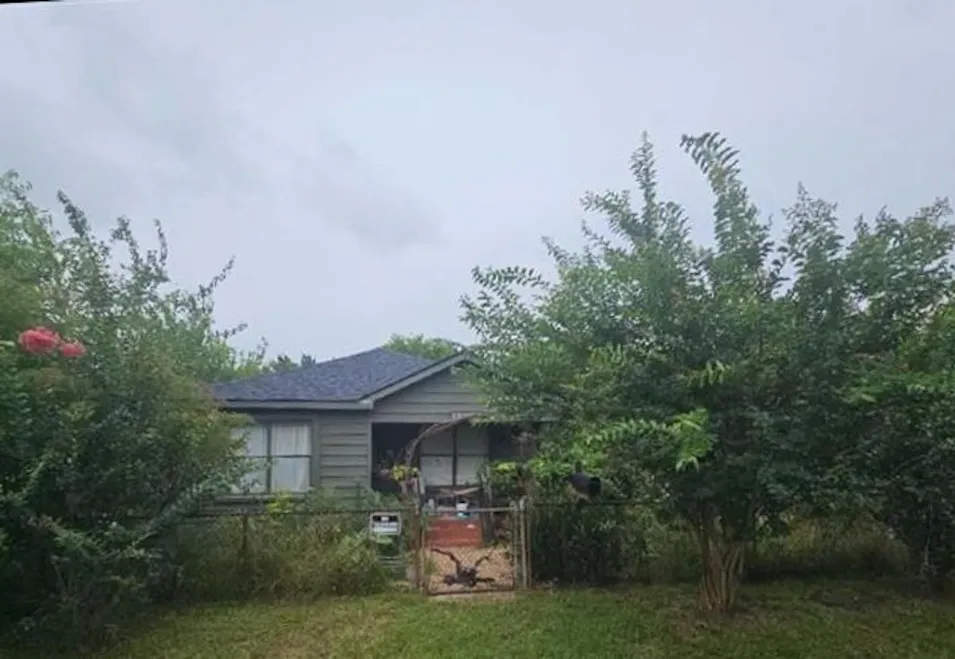 3642 Easy St Houston, TX 77026, Harris County