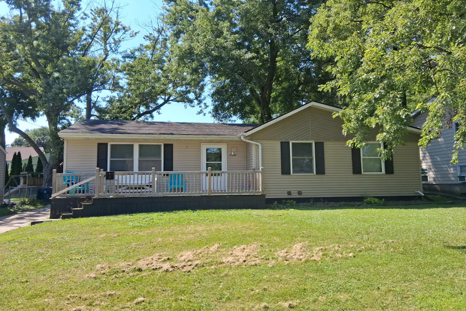 6306 Boston Ave Urbandale, IA 50322, Polk County