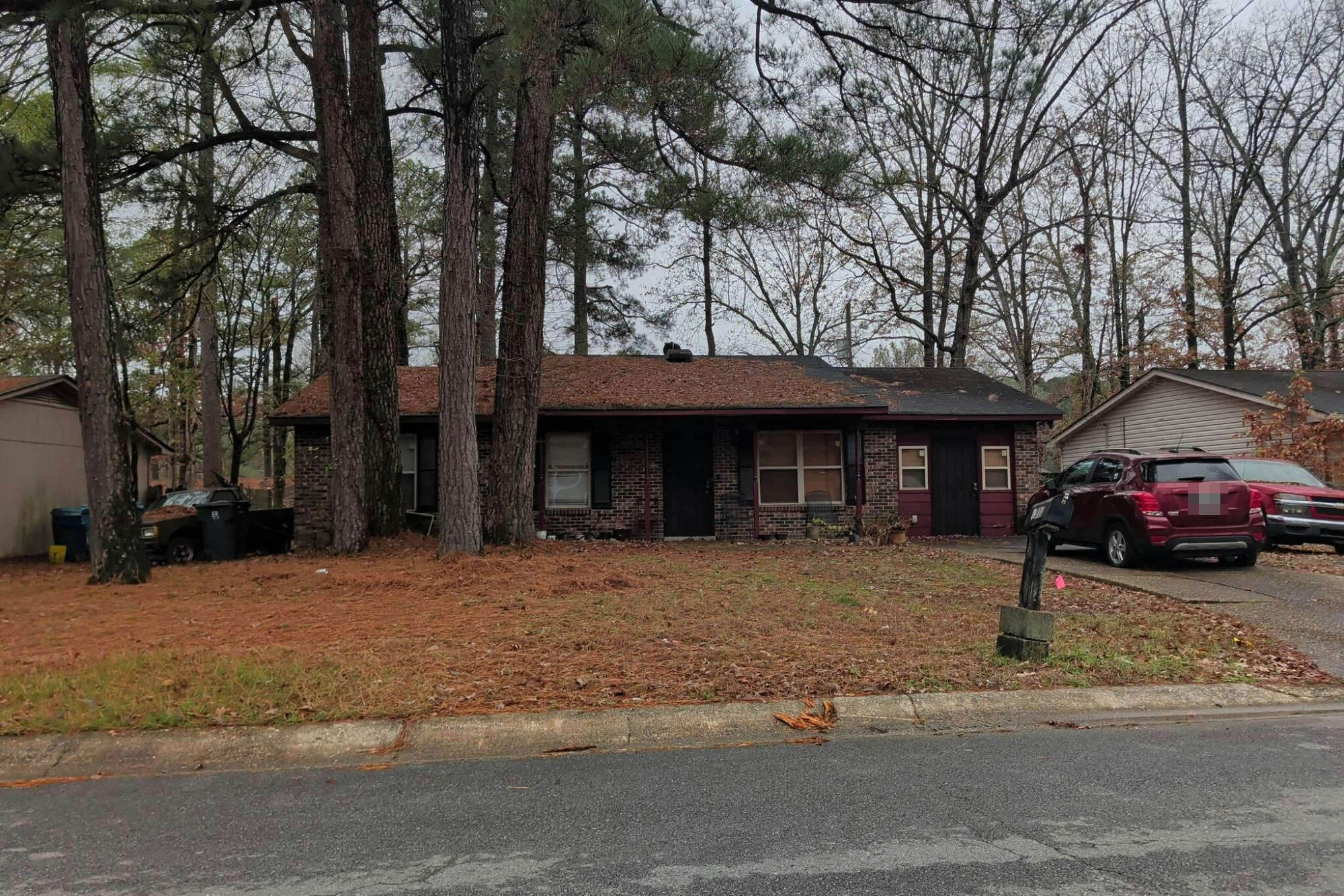 Pine Cone Dr, Little Rock, AR 72209