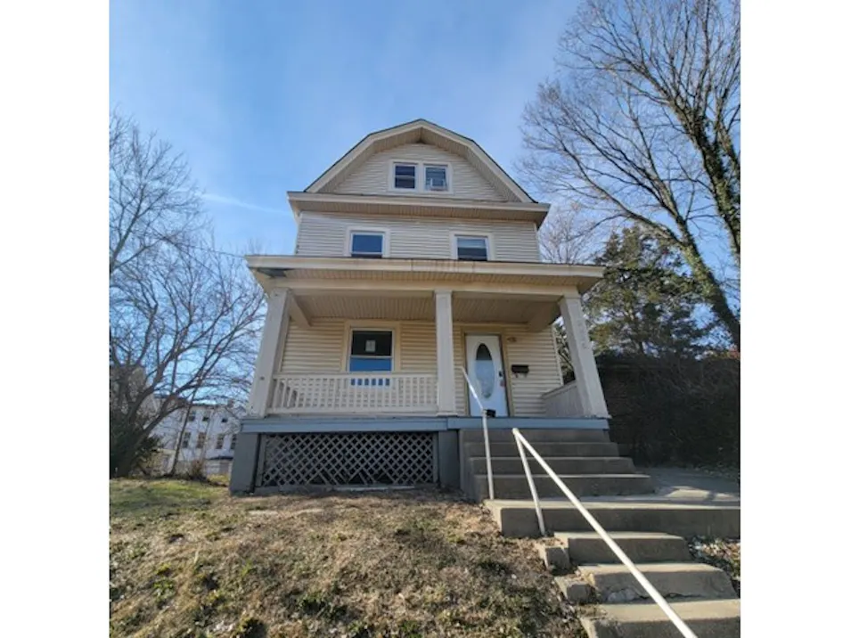 3235 Wold Ave Cincinnati, OH 45207, Hamilton County