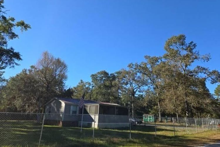 209 Riverside Circle Jesup, GA 31545, Wayne County