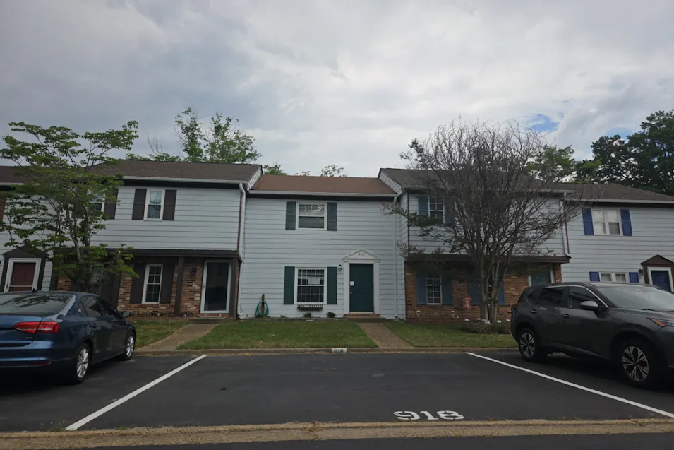 918 Seabreeze Court Chesapeake, VA 23320, Chesapeake City County