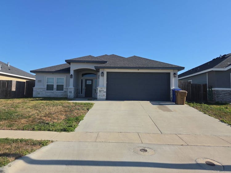 11526 Willowood Creek Dr Corpus Christi, TX 78410, Nueces County