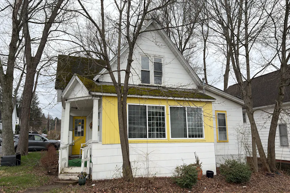 26 Oxford Street Bradford, PA 16701, McKean County