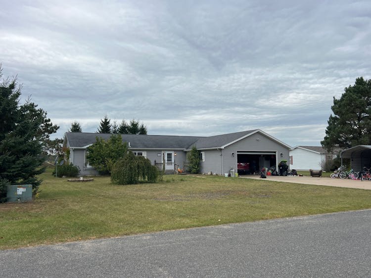 5210 North Country Dr Lake City, MI 49651, Missaukee County