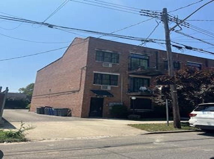 548 E 87th Street #1 Brooklyn, NY 11236, Kings County