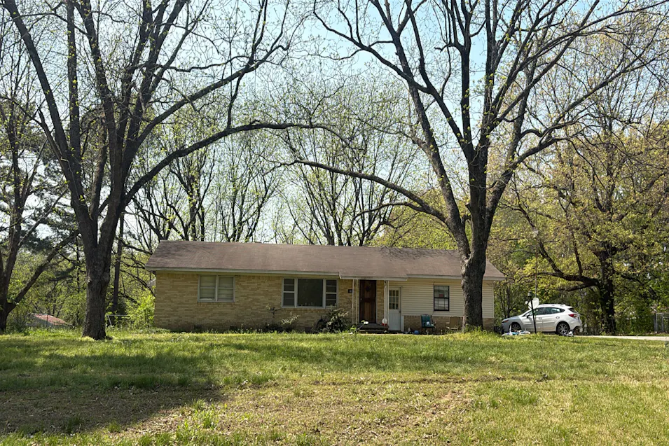1921 North Culberhouse Street Jonesboro, AR 72401, Craighead County