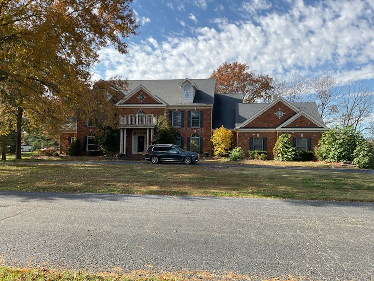 501 Lake Christine Drive Belleville, IL 62221, St. Clair County