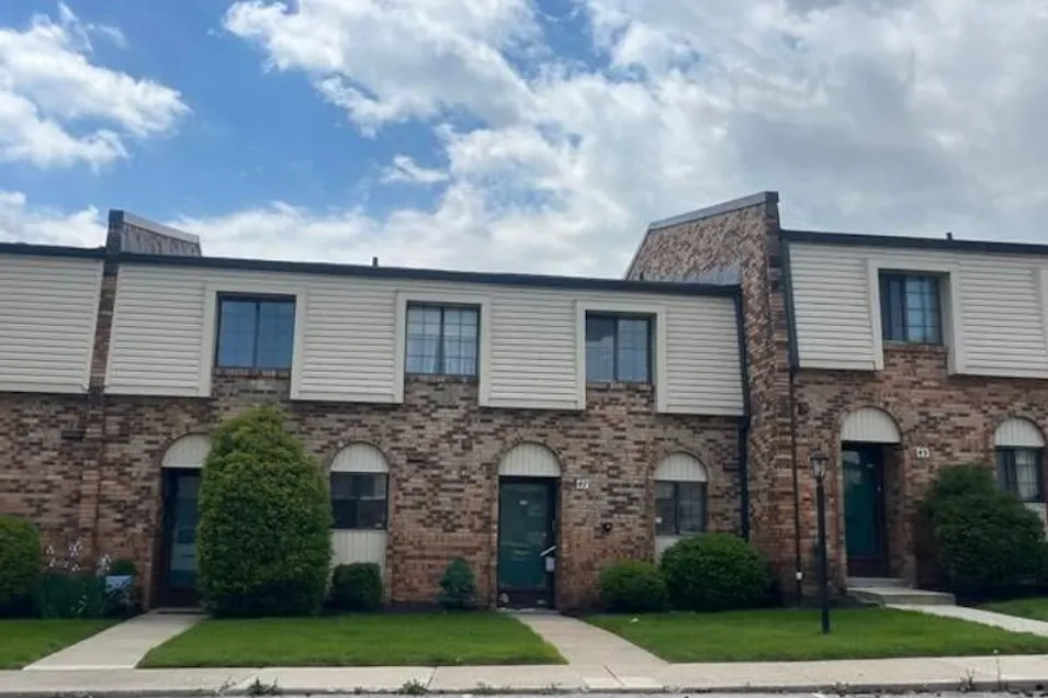 47 Terrace Court Carmel, IN 46032, Hamilton County