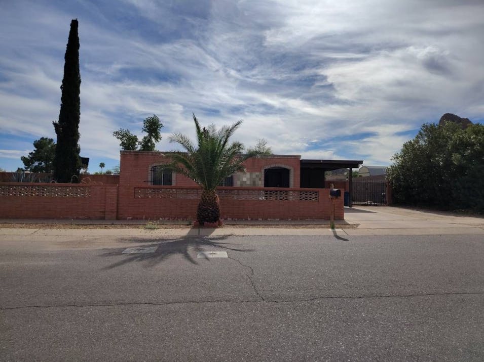 5113 S Camino De La Tierra Tierra Tucson, AZ 85746, Pima County