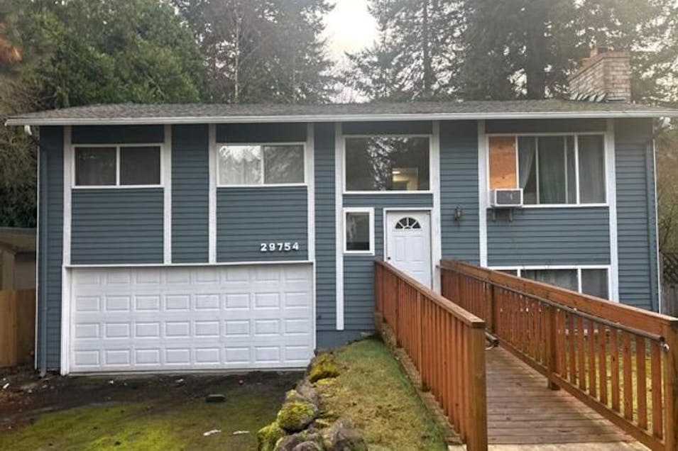 29754 4th Ave S Federal Way, WA 98003, King County