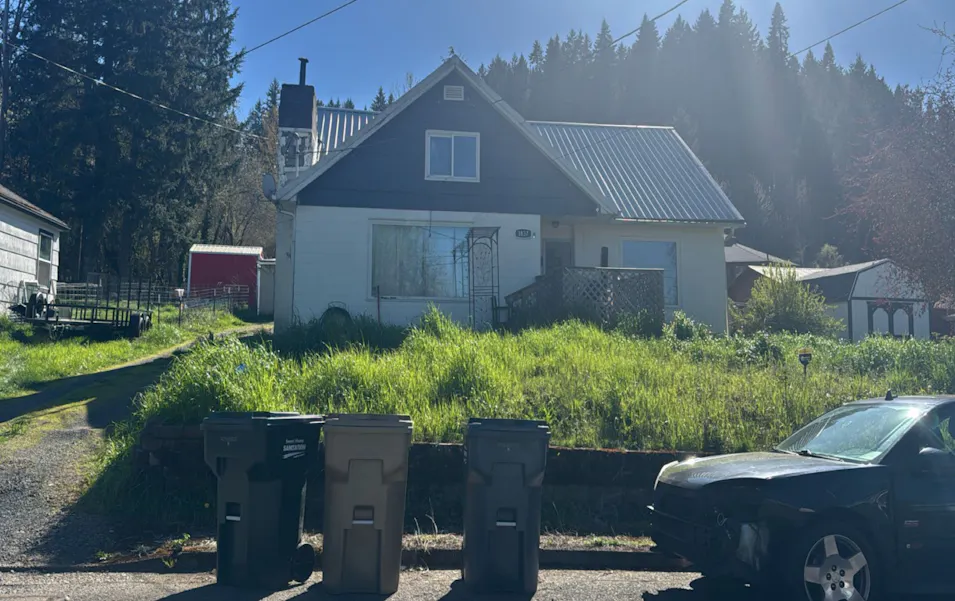 1837 Cedar St Sweet Home, OR 97386, Linn County