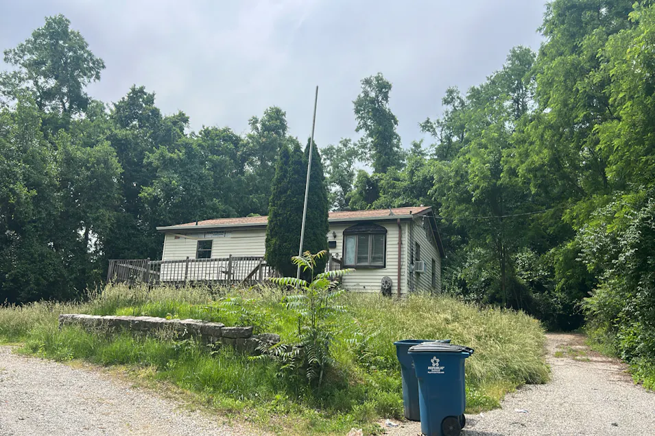 1328 Russell St Alton, IL 62002, Madison County