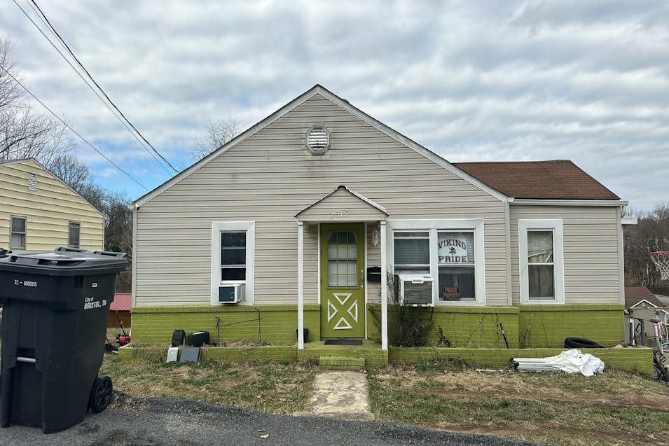 2513 Bay Street Bristol, TN 37620, Sullivan County