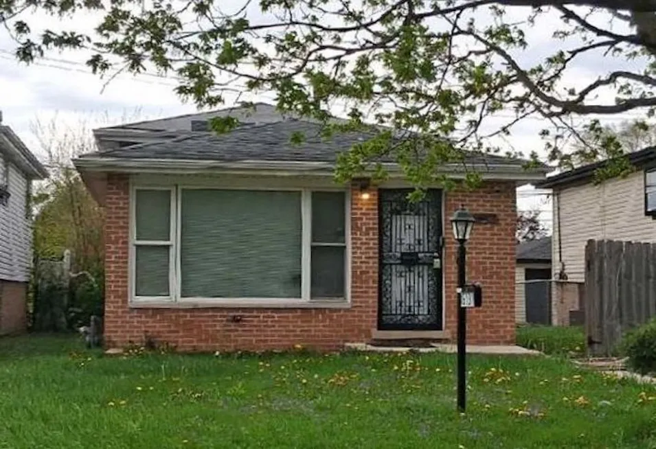 16037 Marshfield Ave Harvey, IL 60426, Cook County