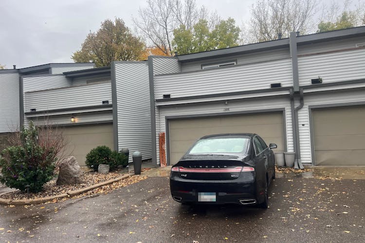 13777 Heywood Ct Apple Valley, MN 55124, Dakota County