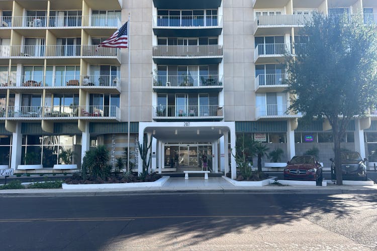 207 W Clarendon Ave Unit 19b Phoenix, AZ 85013, Maricopa County