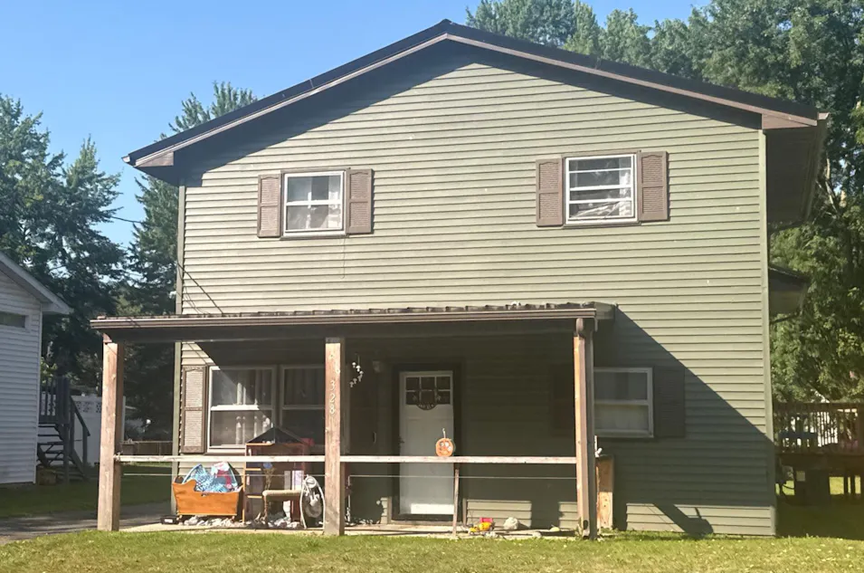 328 Washington Ave Newton Falls, OH 44444, Trumbull County
