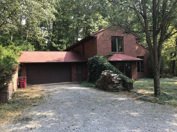 230 Go Away Lane Berkeley Spgs, WV 25411, Morgan County