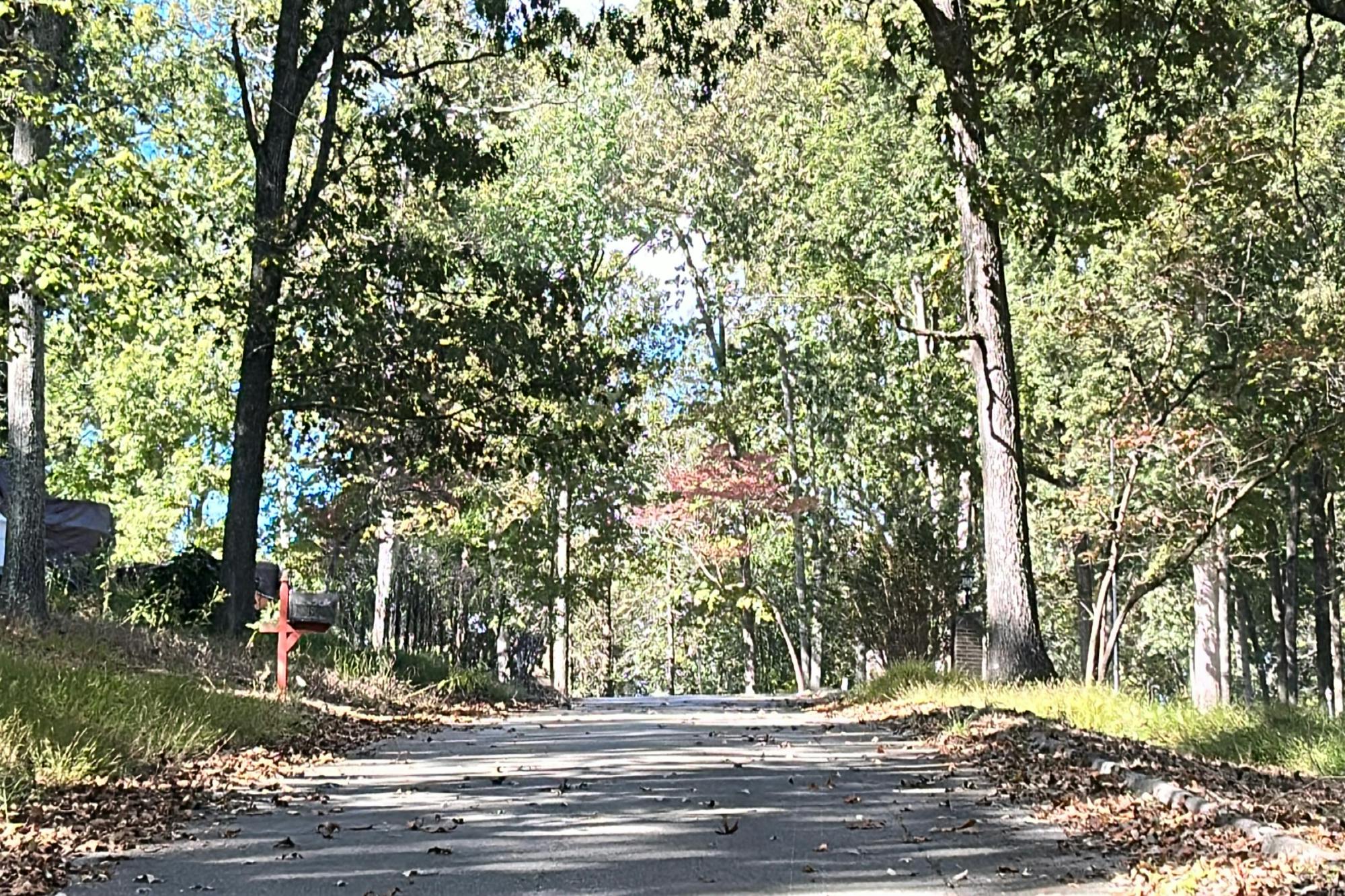 Van Stowe Rd, Harriman, TN 37748