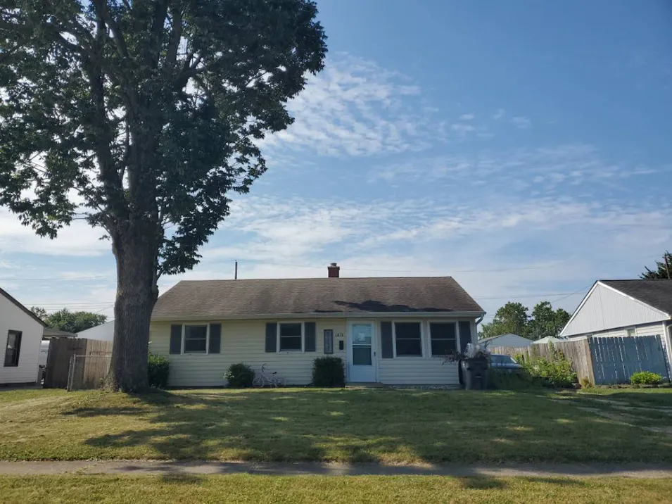 1075 Langtry Avenue Columbus, OH 43207, Franklin County