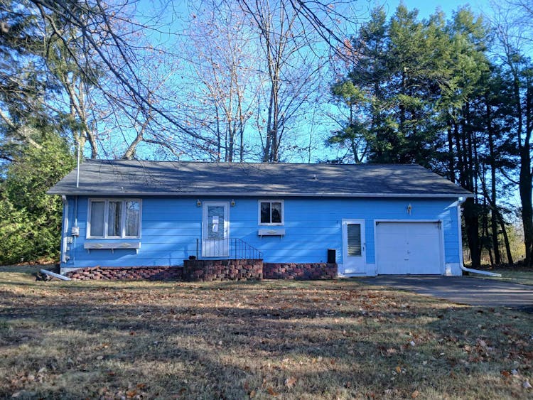 W5607 Evergreen Rd 3 Menominee, MI 49858, Menominee County