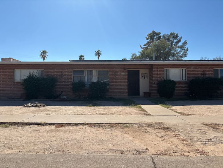 7220 E 30th St Tucson, AZ 85710, Pima County