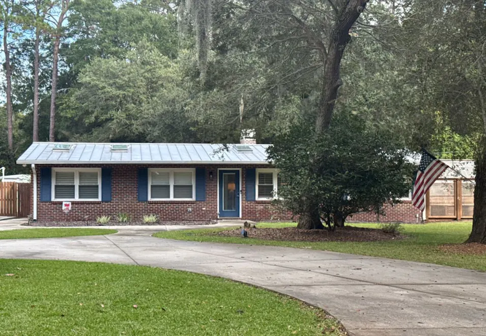 150 Oaks Plantation Rd St Helena Is, SC 29920, Beaufort County