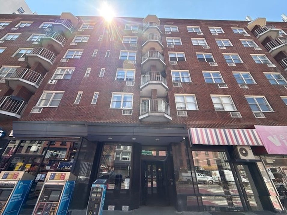 170 West 23rd St Apt 6j New York, NY 10011, New York County