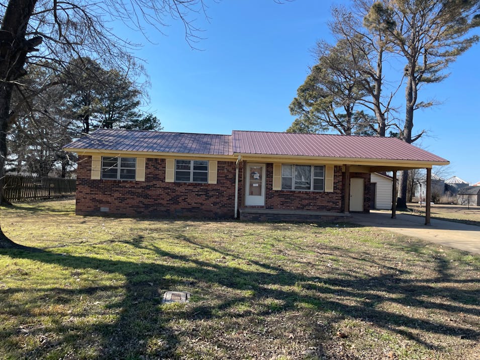 27 Lawrence Rd Walnut Ridge, AR 72476, Lawrence County