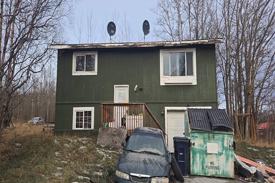 229 W Dolphin Ave Palmer, AK 99645, Palmer County