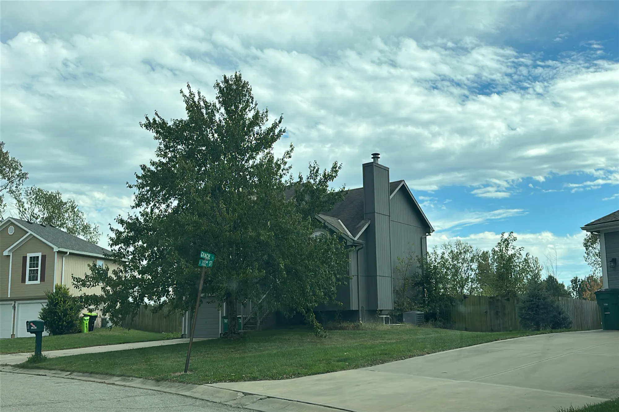 Gracie Dr, Peculiar, MO 64078 #1